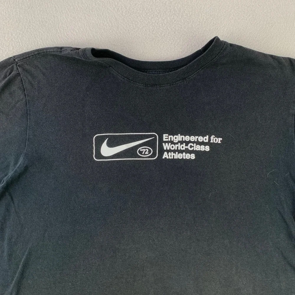 Nike T-Shirt Mens Medium Black Logo‎ World-Class Athletes Graphic Tee Faded